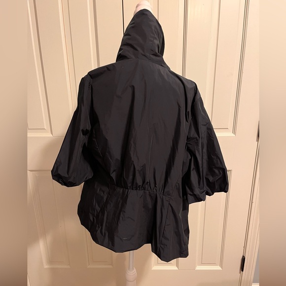 Black taffeta-like ruffle jacket - Picture 3 of 4